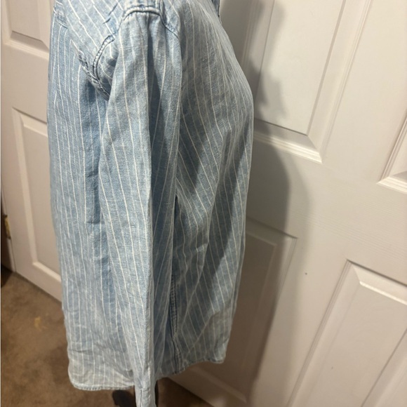 Gap Denim Button Down - Picture 3 of 4
